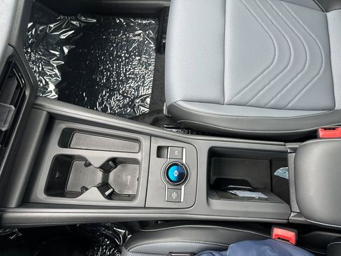 New 2026 Volkswagen Tiguan SE image 13