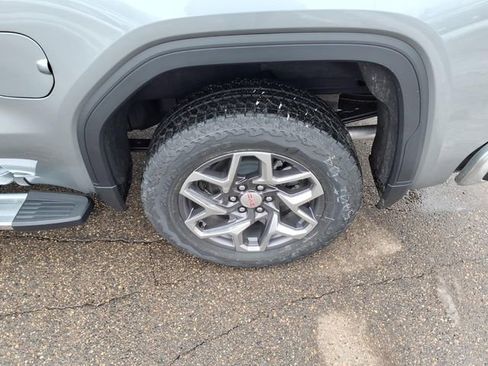 New 2026 GMC Sierra 1500 SLT w/ SLT Premium Plus Package image 21