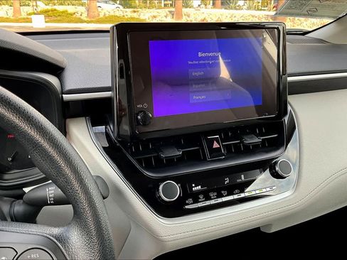 Used 2026 Toyota Corolla Cross L image 6