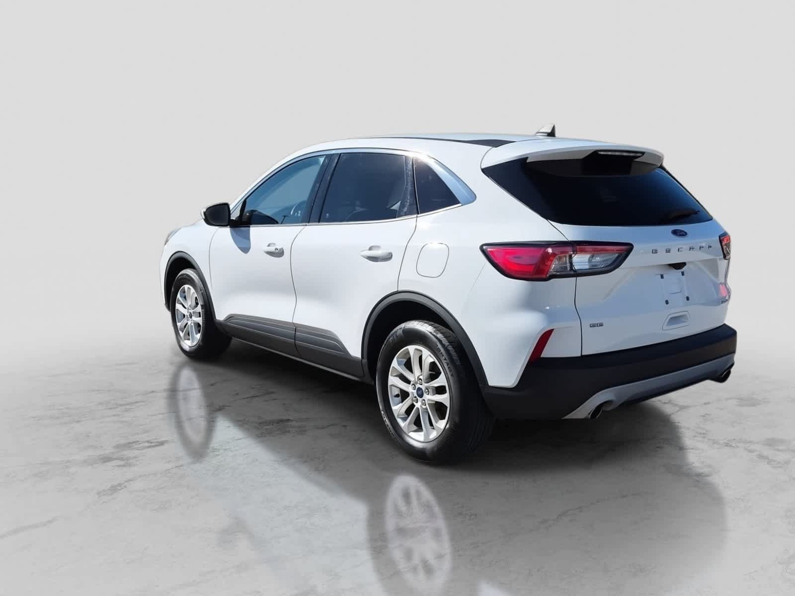 Used 2021 Ford Escape SE w/ Convenience Package AWD/4WD image 6