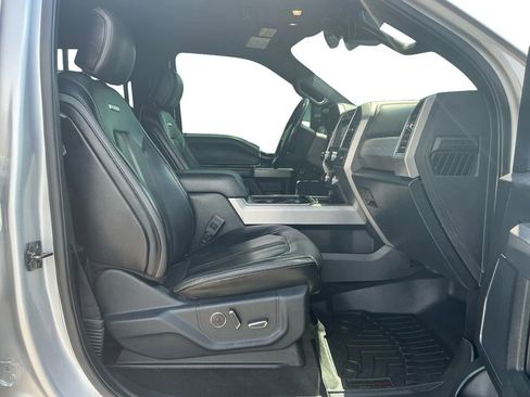 Used 2019 Ford F250 Platinum w/ Platinum Ultimate Package AWD/4WD image 22