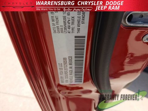 New 2026 RAM 2500 Laramie AWD/4WD image 11