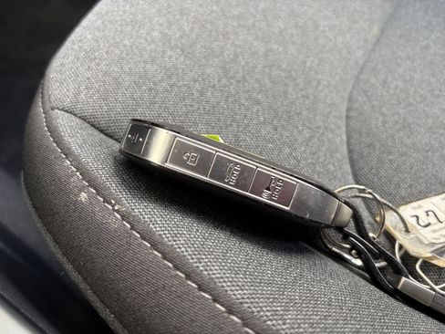 Used 2025 Kia K4 FWD image 21