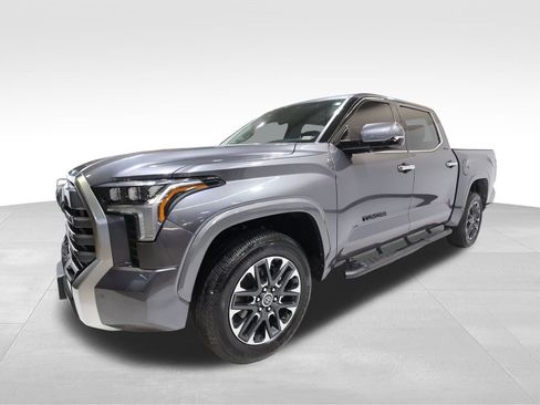 Used 2023 Toyota Tundra Limited image 8