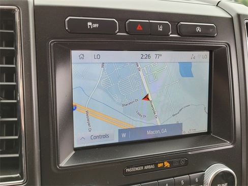 Used 2020 Ford Expedition Limited image 21