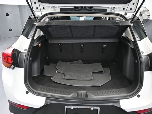 Used 2023 Buick Encore GX Preferred image 40