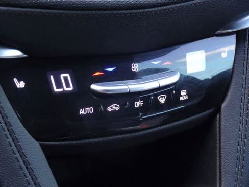 Used 2025 Cadillac XT5 Premium Luxury w/ Technology Package FWD image 36
