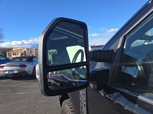 Used 2024 Ford F250 Platinum w/ Tremor Off-Road Package image 36