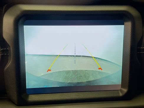 Used 2023 Jeep Wrangler Sahara image 23