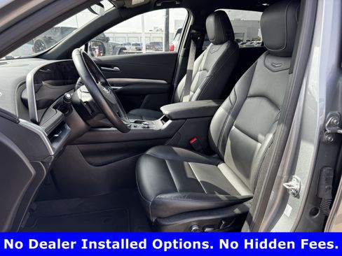 Used 2025 Cadillac XT4 Premium Luxury FWD image 23