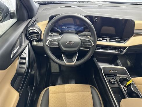 Used 2026 Chevrolet Equinox ACTIV w/ LPO, Floor Liner Package image 15