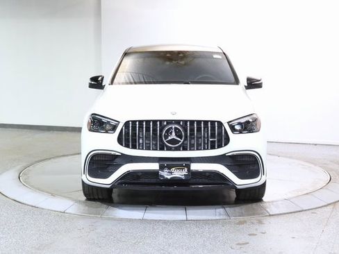 Used 2025 Mercedes-Benz GLE 63 AMG S w/ Driver Assistance Package image 11