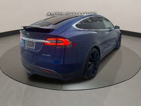 Used 2019 Tesla Model X 75D image 6