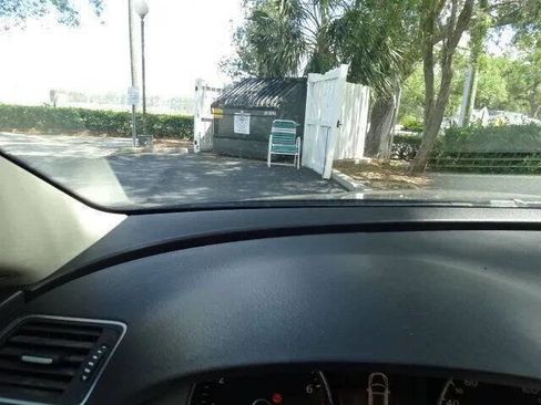 Used 2012 Volkswagen CC R-Line image 33