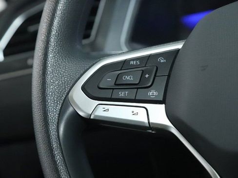 Used 2023 Volkswagen Tiguan S image 22