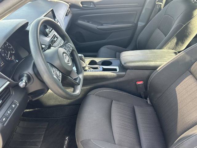 Used 2024 Nissan Altima 2.5 S FWD image 14