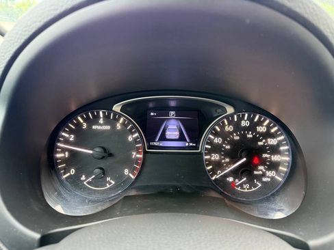 Used 2017 Nissan Altima 2.5 SR FWD image 18