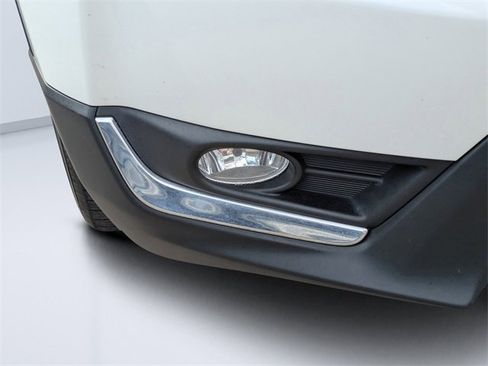 Used 2017 Honda CR-V Touring image 11