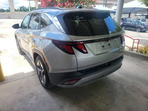 Used 2025 Hyundai Tucson SEL FWD image 9