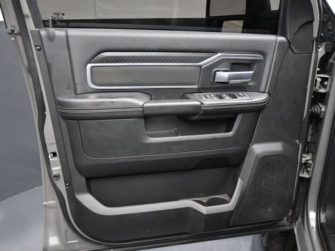 Used 2026 RAM 2500 Big Horn AWD/4WD image 10