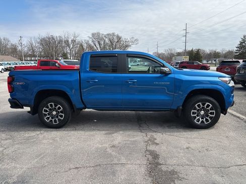 Used 2023 Chevrolet Colorado LT w/ LT Convenience Package III AWD/4WD image 4