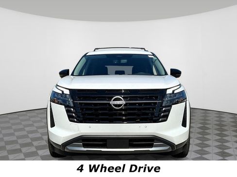 Certified 2026 Nissan Pathfinder SL AWD/4WD image 2
