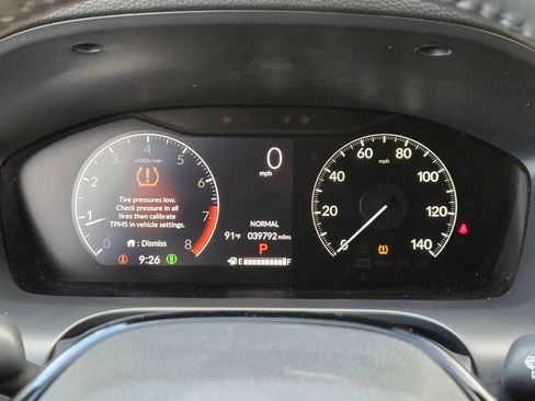 Certified 2024 Honda HR-V EX-L image 23