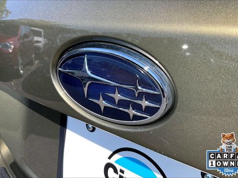 Used 2024 Subaru Outback Premium w/ Popular Package #1 AWD/4WD image 32