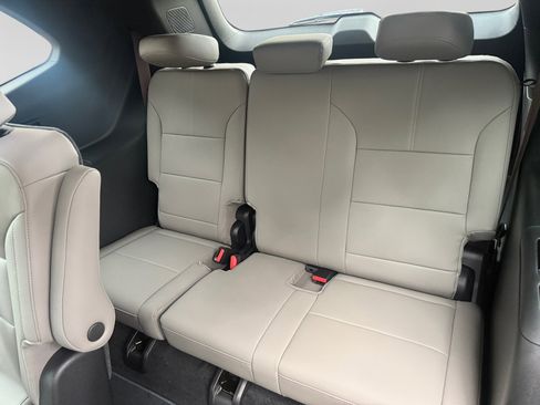 New 2026 GMC Acadia Elevation w/ Elevation Premium Package image 17