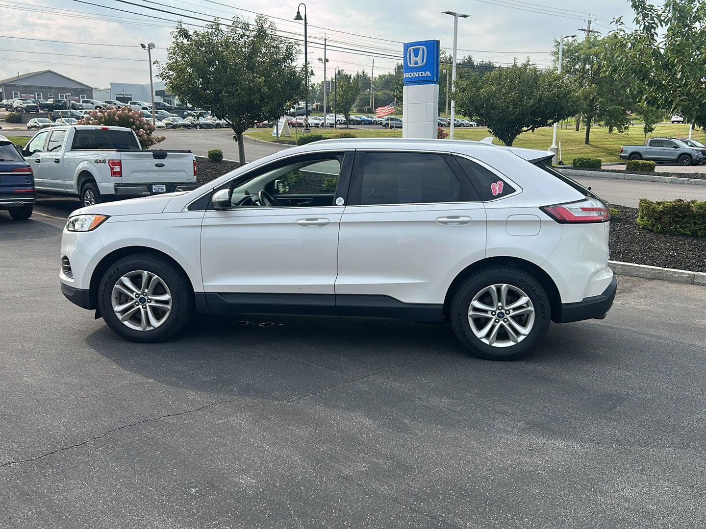 Used 2019 Ford Edge SEL w/ Equipment Group 201A AWD/4WD image 22