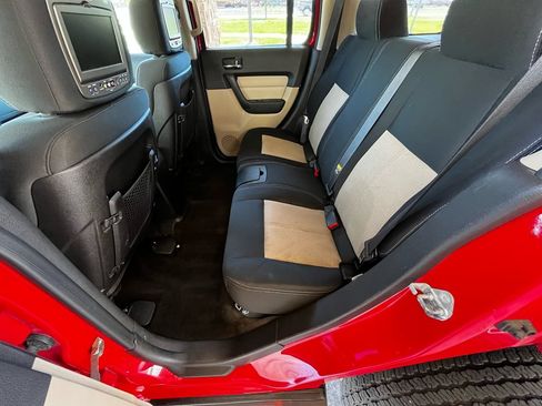Used 2006 HUMMER H3 AWD/4WD image 13