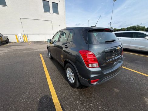 Used 2020 Chevrolet Trax LS FWD image 8