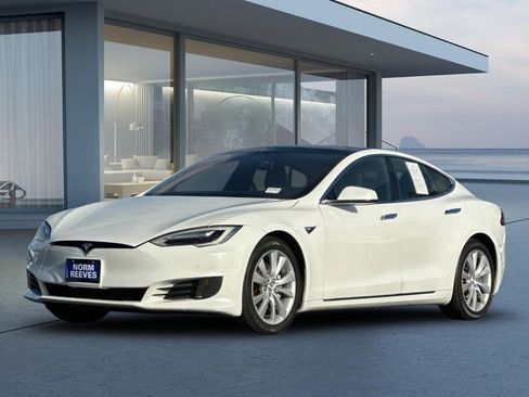 Used 2017 Tesla Model S 75 image 8