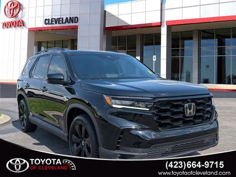 Used 2025 Honda Pilot Black Edition image 1