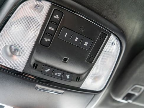 Used 2023 Dodge Durango Citadel image 42