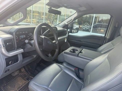 Used 2024 Ford F350 XL AWD/4WD image 8