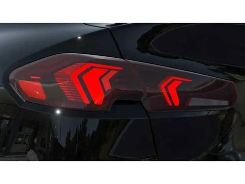 New 2026 BMW M235i xDrive w/ M Performance Package AWD/4WD image 8