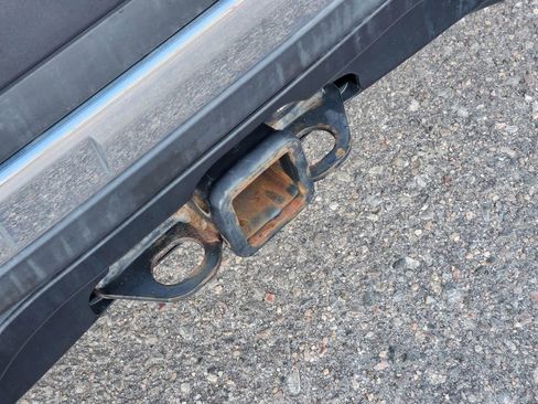 Used 2014 Nissan Pathfinder SL w/ SL Tech Package image 16