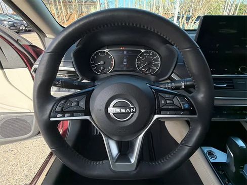 Used 2023 Nissan Altima 2.5 SL image 21