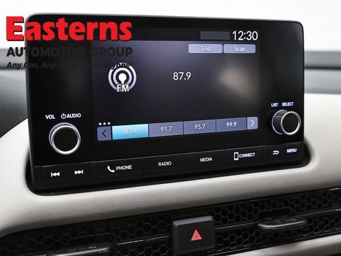 Used 2025 Honda HR-V LX image 18