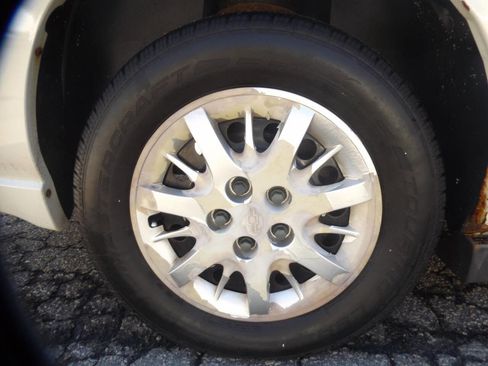 Used 2004 Chevrolet Malibu LS w/ Preferred Equipment Group image 20