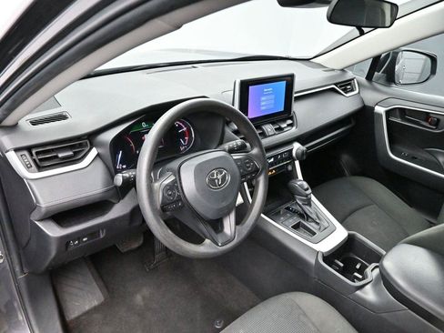 Used 2024 Toyota RAV4 LE FWD image 12