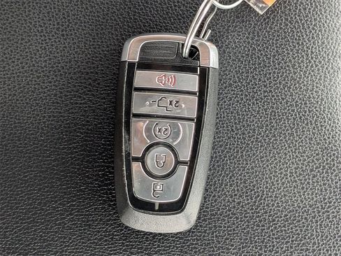 Used 2022 Ford F150 Lariat w/ Equipment Group 501A Mid image 35