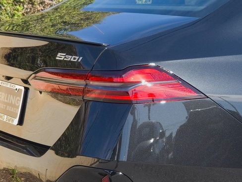 New 2026 BMW 530i xDrive w/ Executive Package image 7