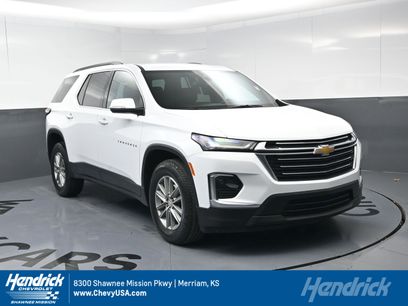 Used 2023 Chevrolet Traverse LT