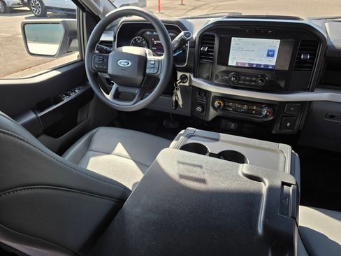 Used 2023 Ford F150 XL w/ Trailer Tow Package RWD image 23