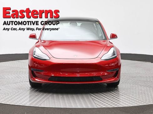 Used 2019 Tesla Model 3 Standard Range RWD image 2