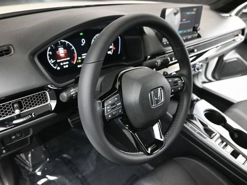 Used 2023 Honda Civic Sport image 17