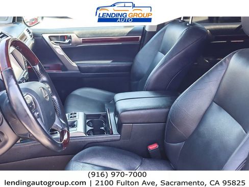 Used 2018 Lexus GX 460 Premium w/ Premium Package image 16