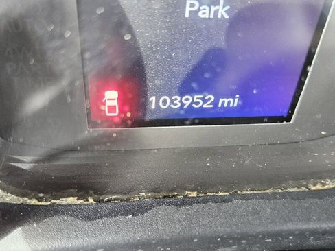 Used 2022 Jeep Gladiator Sport image 25